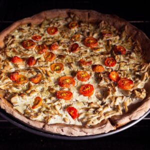 The BEST BBQ Chicken Pizza